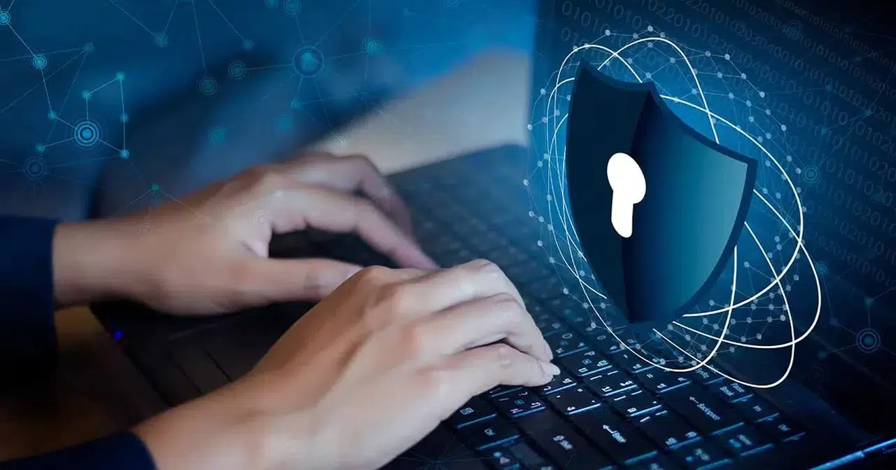 Yılbaşı Uyarısı: İnternet Dolandırıcılarına Dikkat
