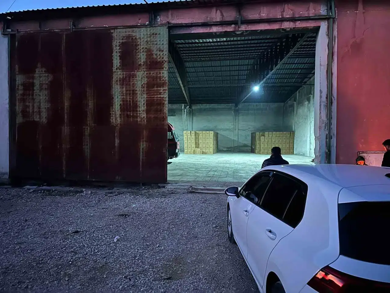 Adana’da 24 Milyon 800 Bin Kaçak Makaron ile 10 Ton 500 Kilogram Kaçak Tütün Ele Geçirildi