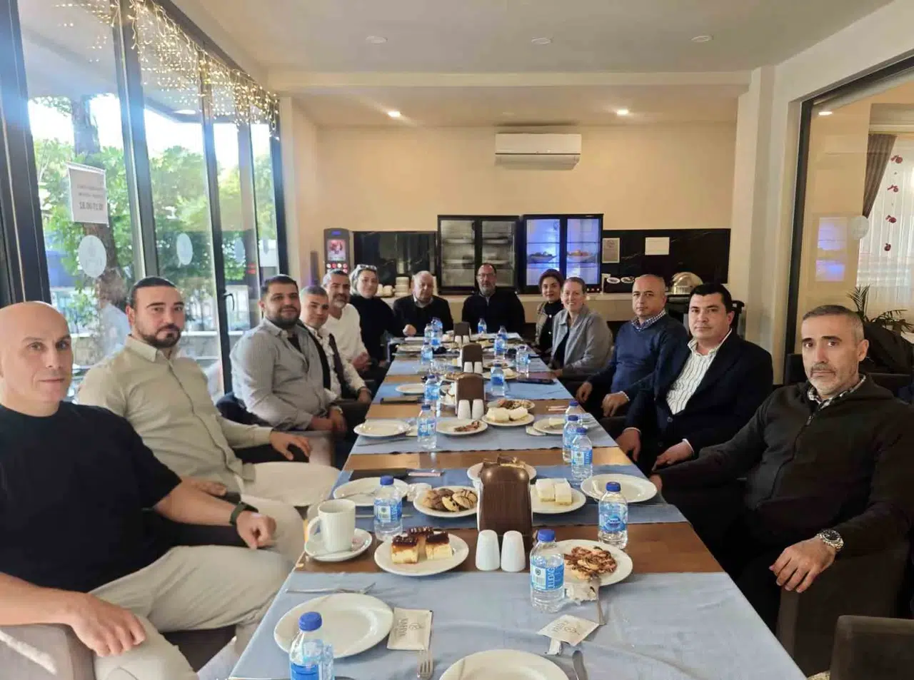 Alanyalı Turizmcilerden Petrol Dolum Tesisinin Büyütülmesine Reaksiyon