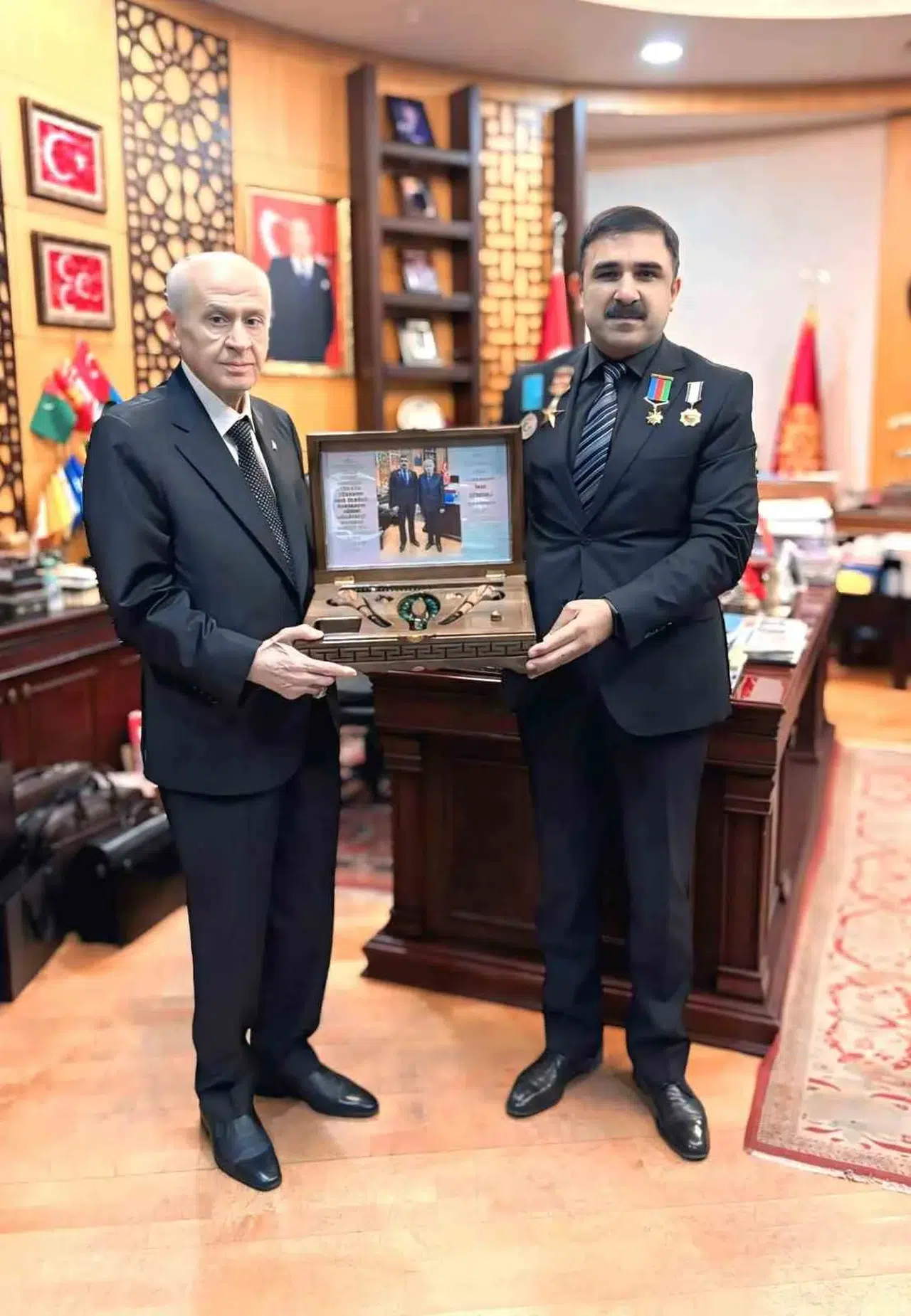 Azerbaycan Ulusal Kahramanı Hüseynli’den Türkçülük Bildirisi