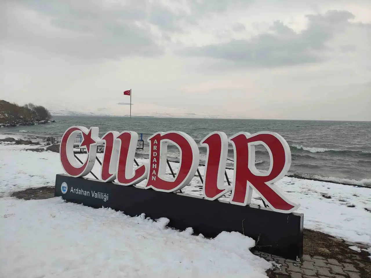 Çıldır Gölü Donmadı, Turizmciler Huzursuz