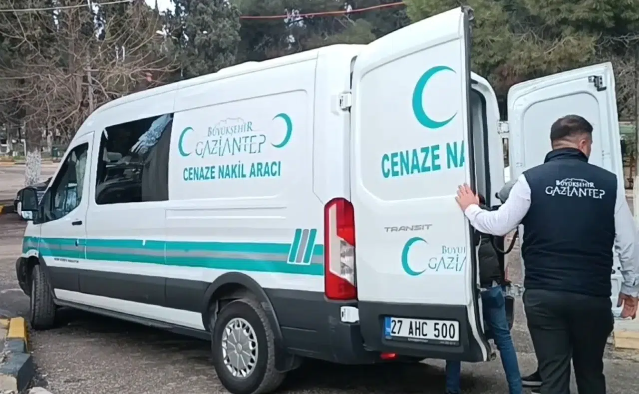 Gaziantep’te Husumetli Ailelerin Hengamesinde Yaralanan Gebe Bayan ve Bebeği Kurtarılamadı