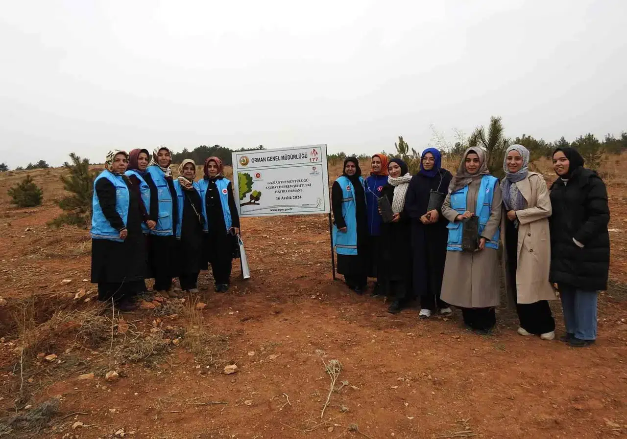 Gaziantep’te Sarsıntı Şehitleri Anısına Hatıra Ormanı Oluşturuldu