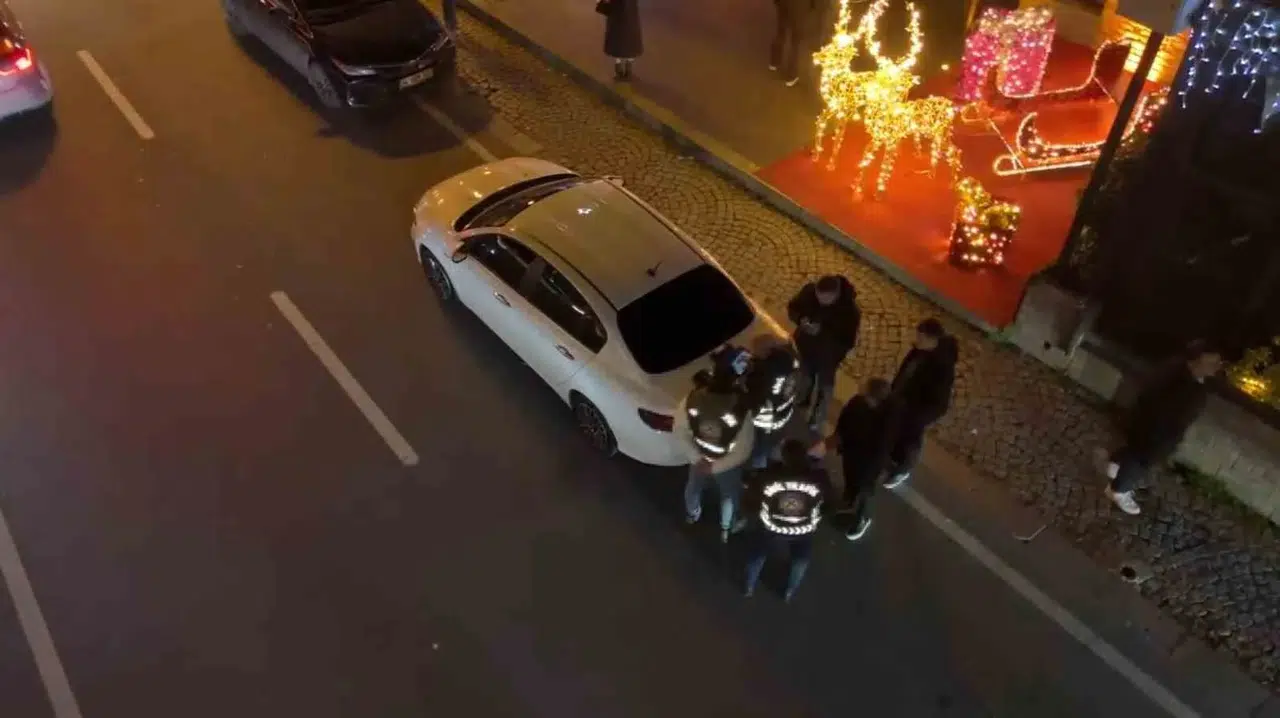 İstanbul’da Değnekçi Operasyonu: 12 Gözaltı