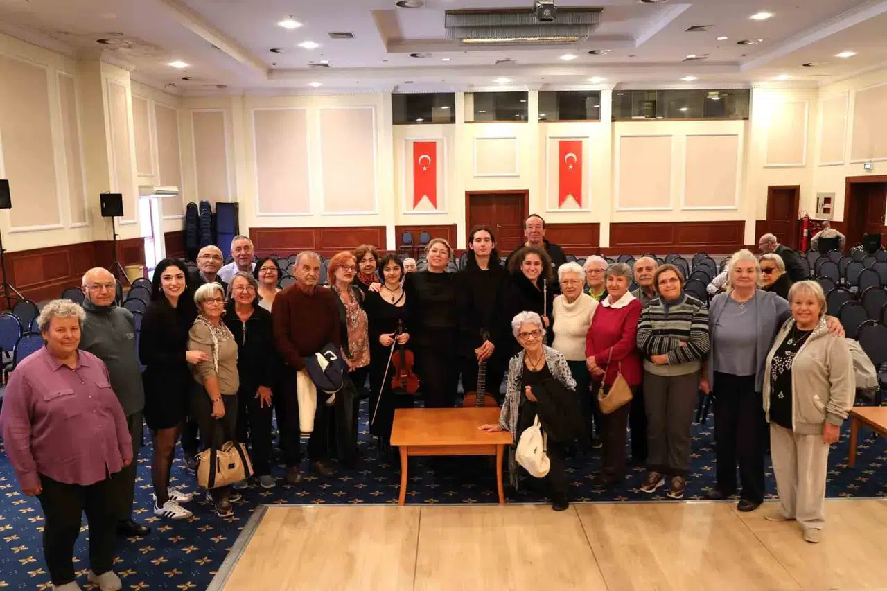 Jenerasyonlar Sanatla Buluştu