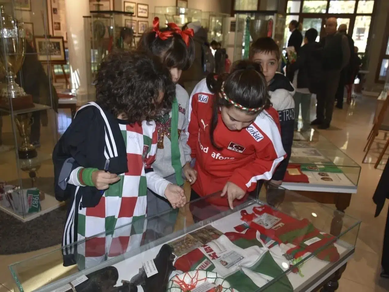 Karşıyaka’da Müze Seyahatleri Başladı