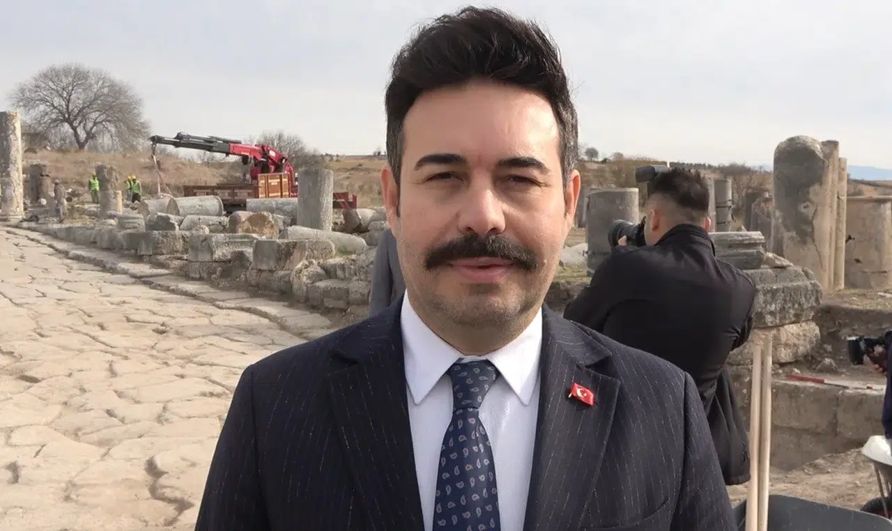 Kastabala Antik Kenti’nde Daha Eski Devirlere İlişkin Olduğu Düşünülen Tapınak Kalıntısı Bulundu