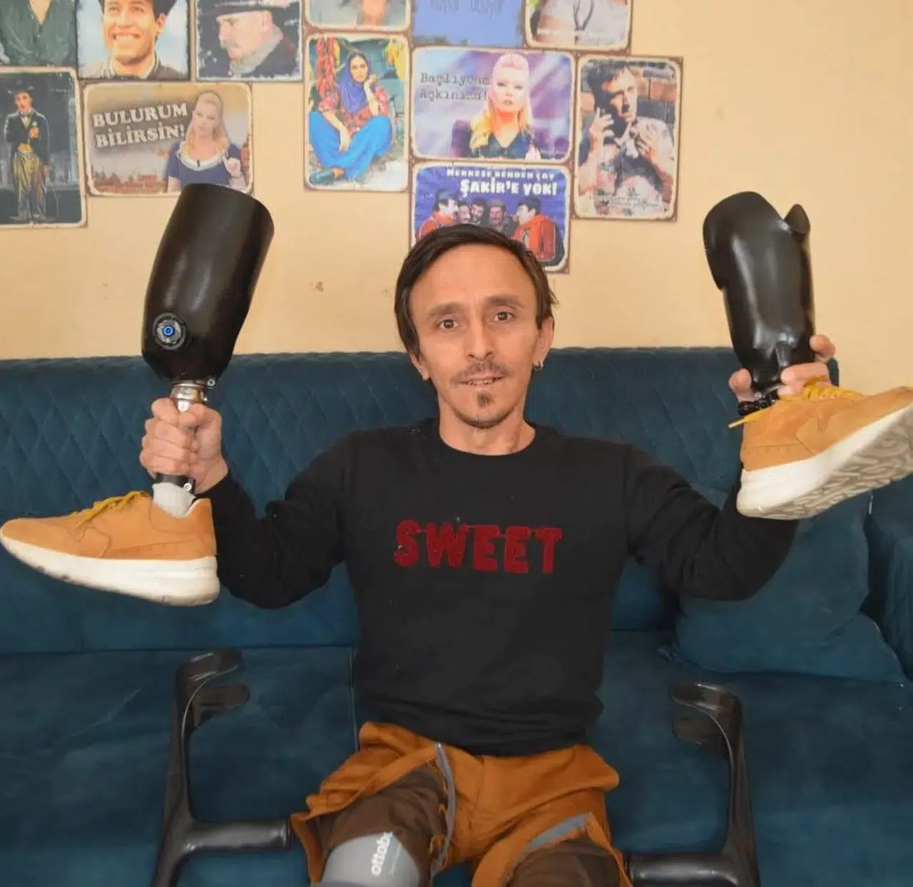 Minik Dev Adam’ın Örnek Kıssası