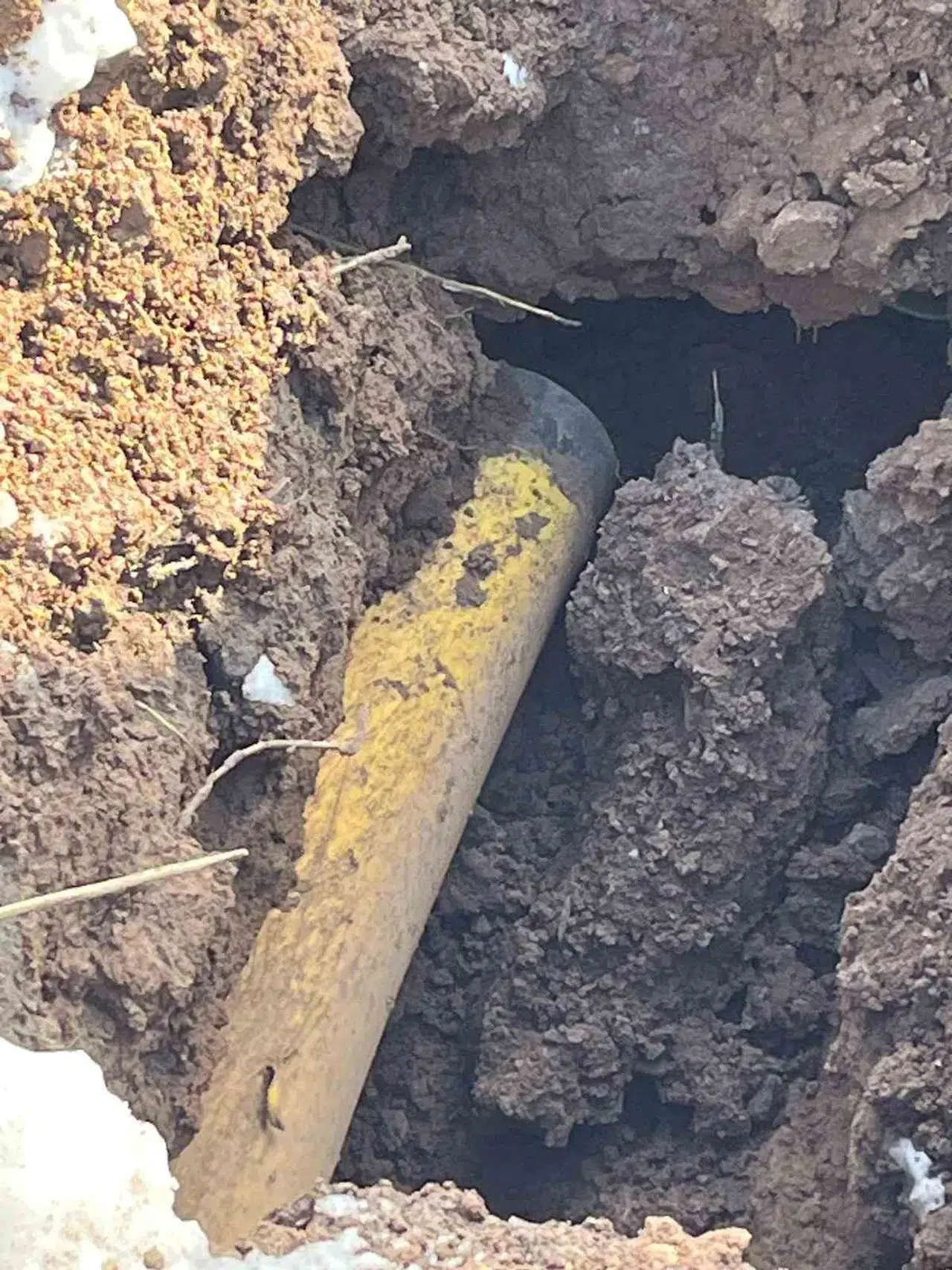 Posof’ta Toprak Kayması Doğalgaz Çizgisine Ziyan Verdi