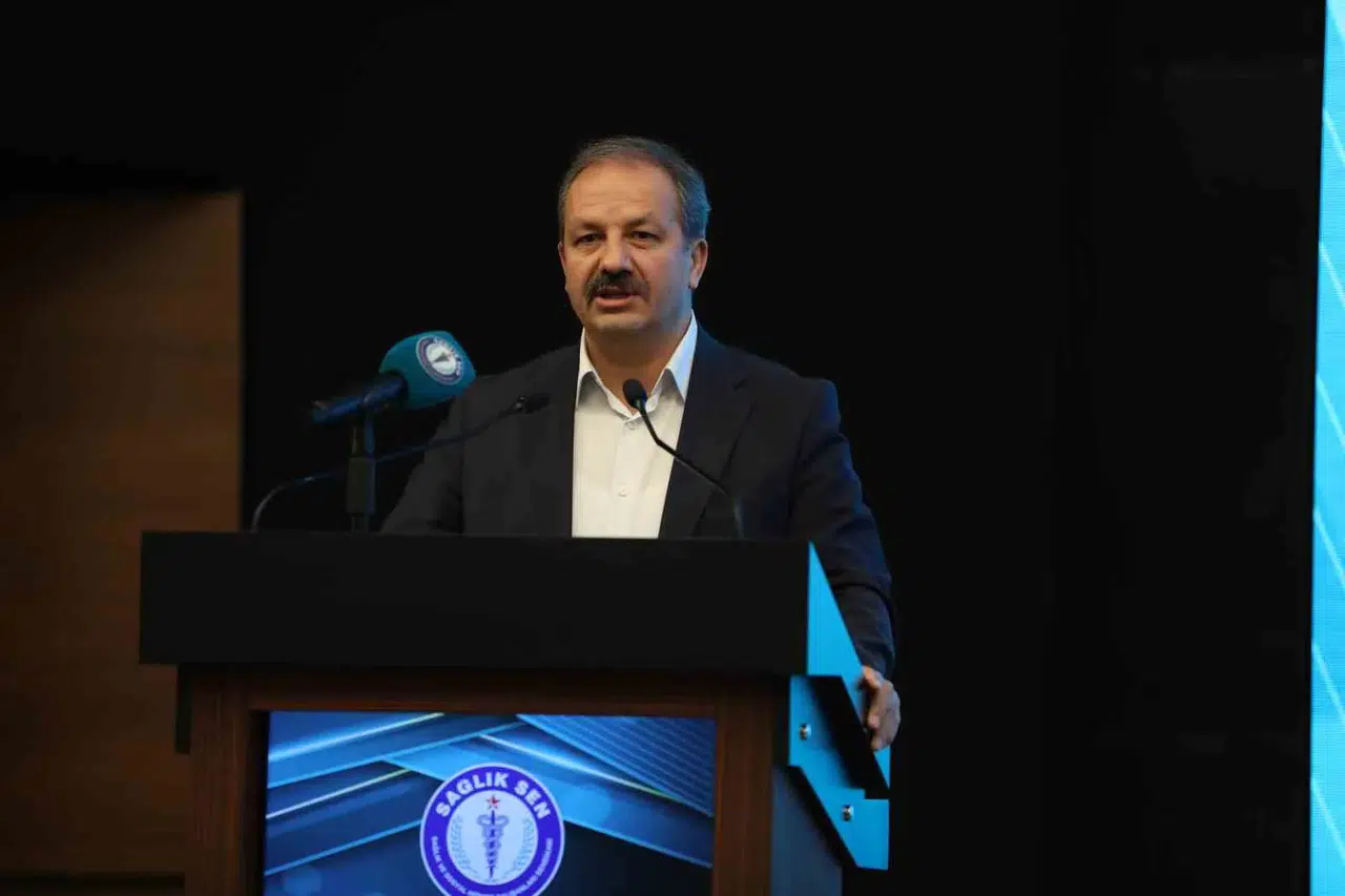 Sağlık-Sen Genel Başkanı Doğan: “Bebek Ölüm Suratı ve Anne Mevt Oranı Düştüyse Bunu Aile Sıhhati Çalışanlarımıza Borçluyuz”