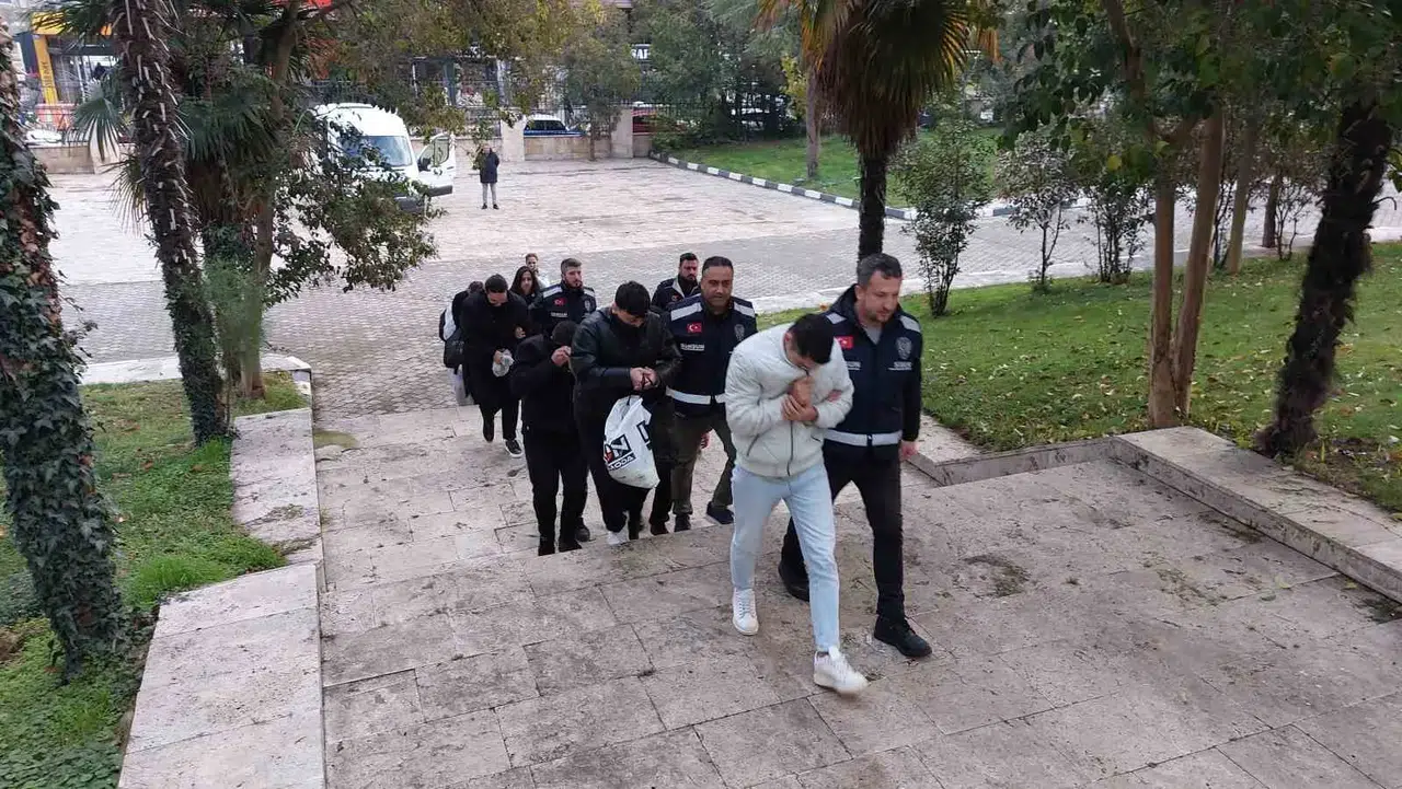 Samsun Merkezli 5 Vilayetteki Yasa Dışı Bahis Operasyonunda 7 Kişi Daha Adliyede