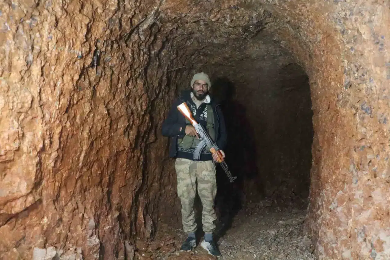 Tel Rıfat’ta Terör Örgütü Pkk/Ypg’nin Kullandığı Kilometrelerce Uzunluğunda Tüneller Görüntülendi