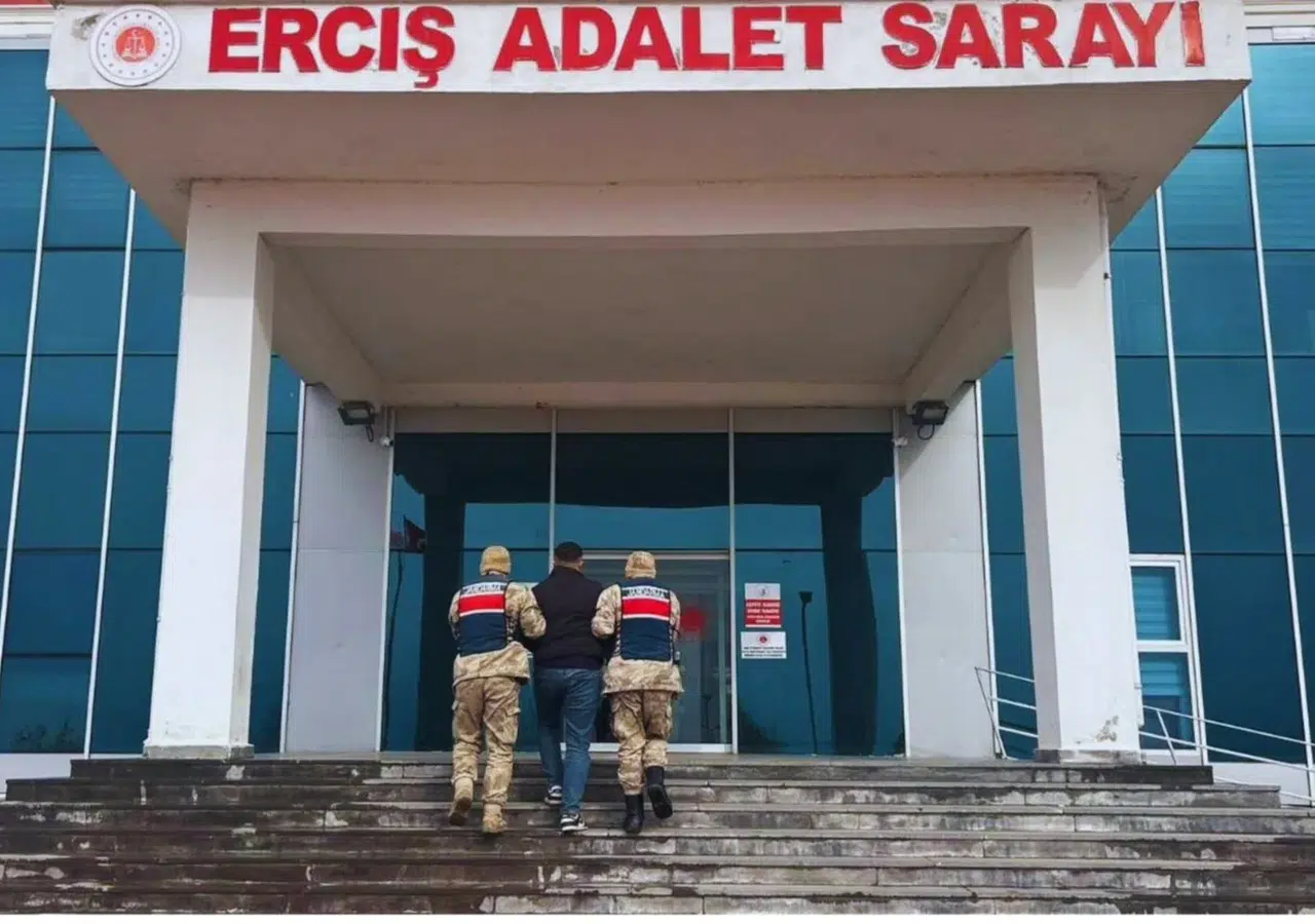 Van’da 11 Sistemsiz Göçmen ile 2 Organizatör Yakalandı