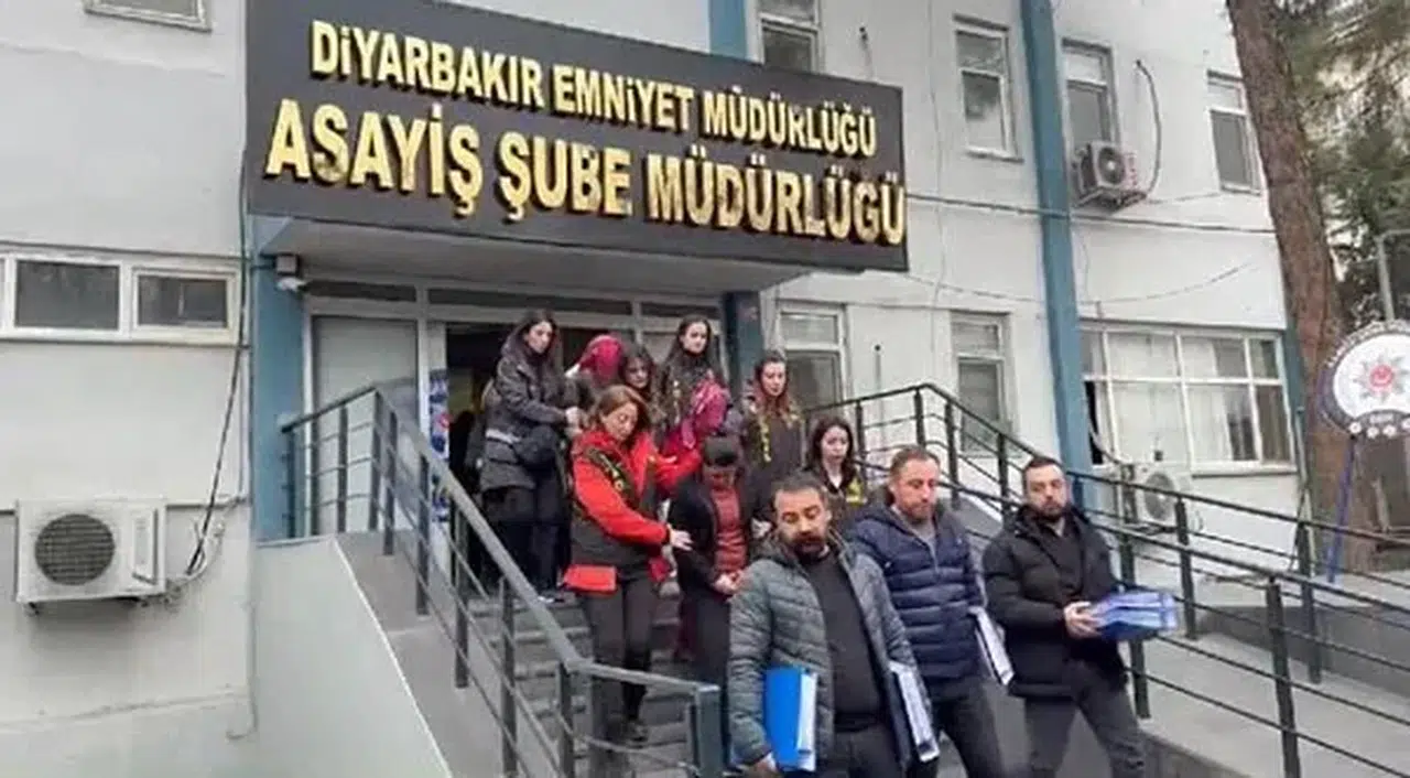 10 Milyon Mal Varlıkları Olan Bohçacı Hırsızlara "Avcı" Operasyonu: 14 Tutuklama