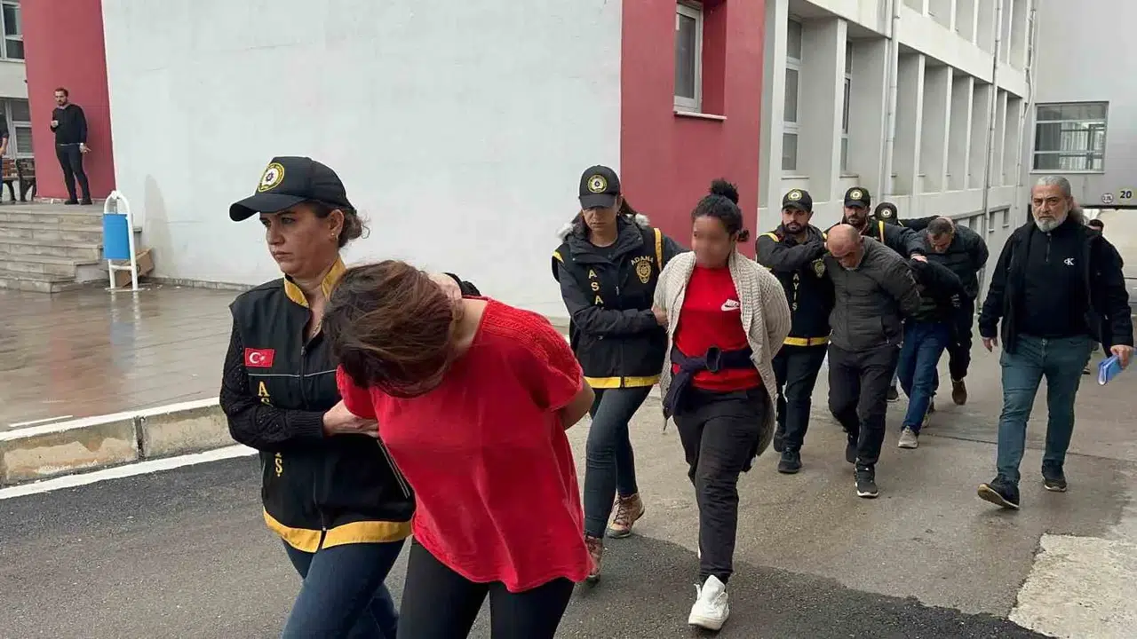 2 Çocuk Annesi Genç Bayanı Kimin Öldürdüğünü Kriminal Çözecek