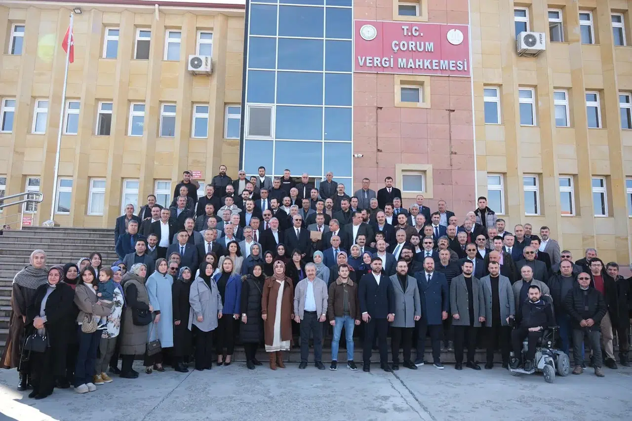 AK Parti’nin Yeni Başkanı Resmen Göreve Başladı