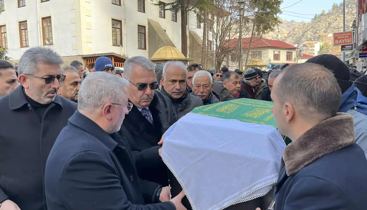 Ahlatcı, Çizikci’yi Yalnız Bırakmadı