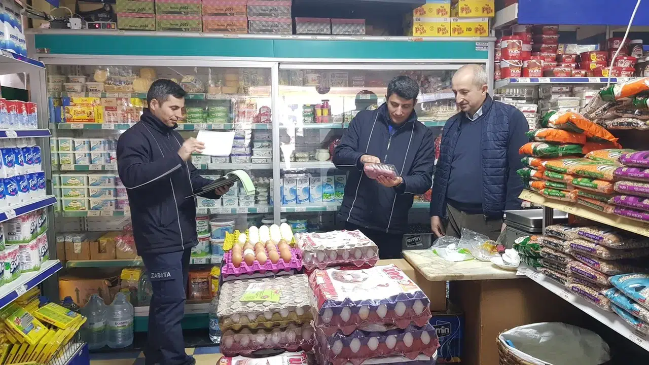 Bayat’ta Market Denetimleri
