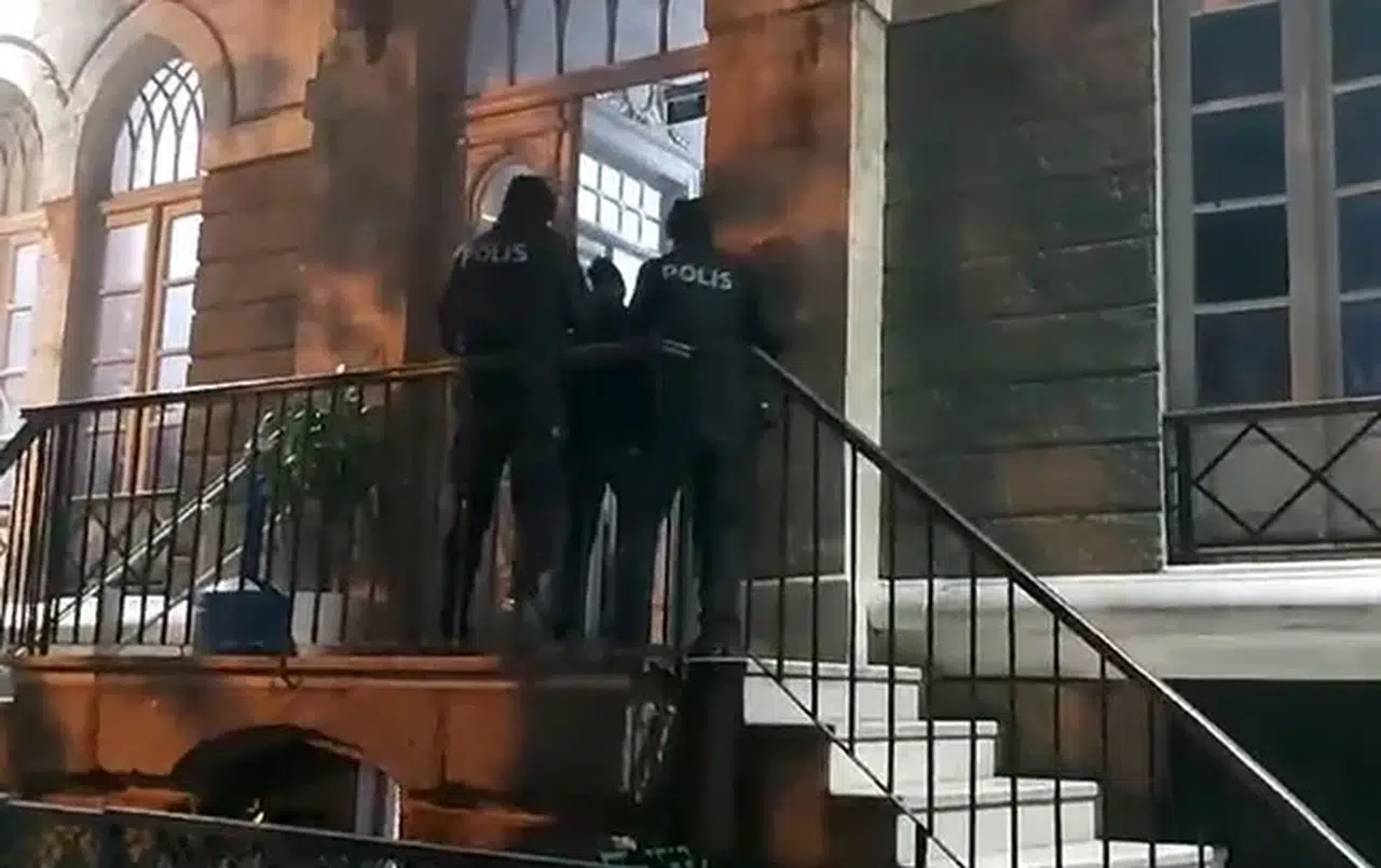 Çorum’da Yaptı, İzmir’de Yakalandı
