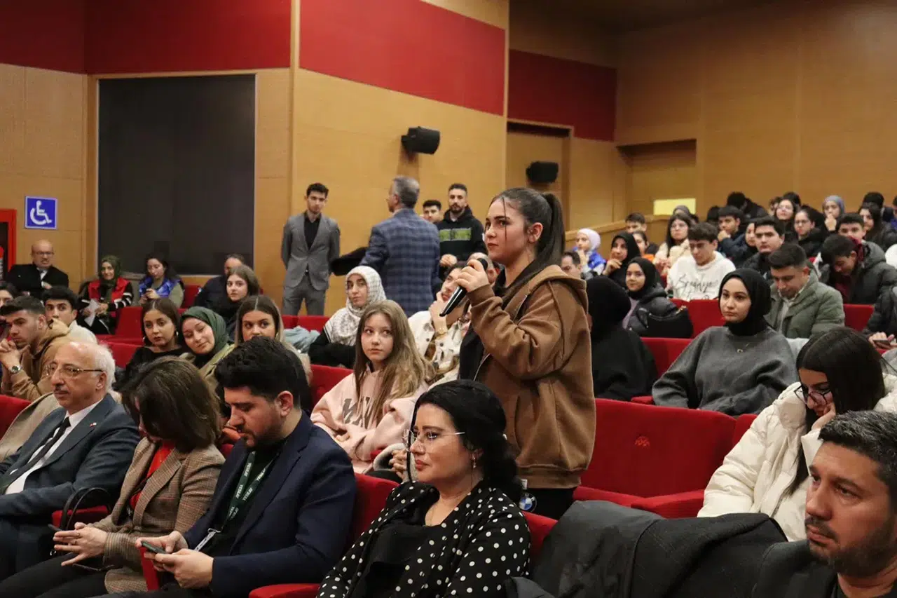 Gençlik Politika Belgesi Vizyon Çalıştayı