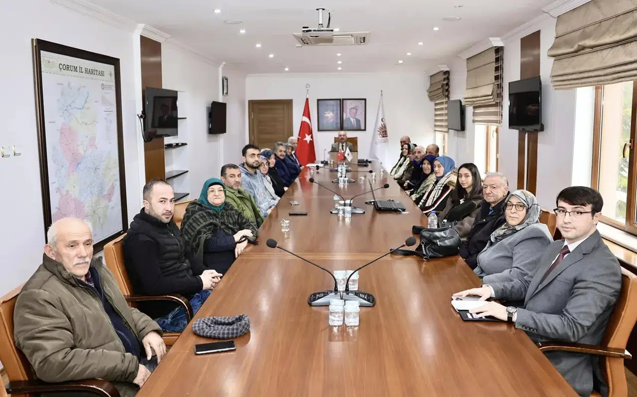 Hilal Apartmanı Sakinleri Vali Çalgan ile Görüştü