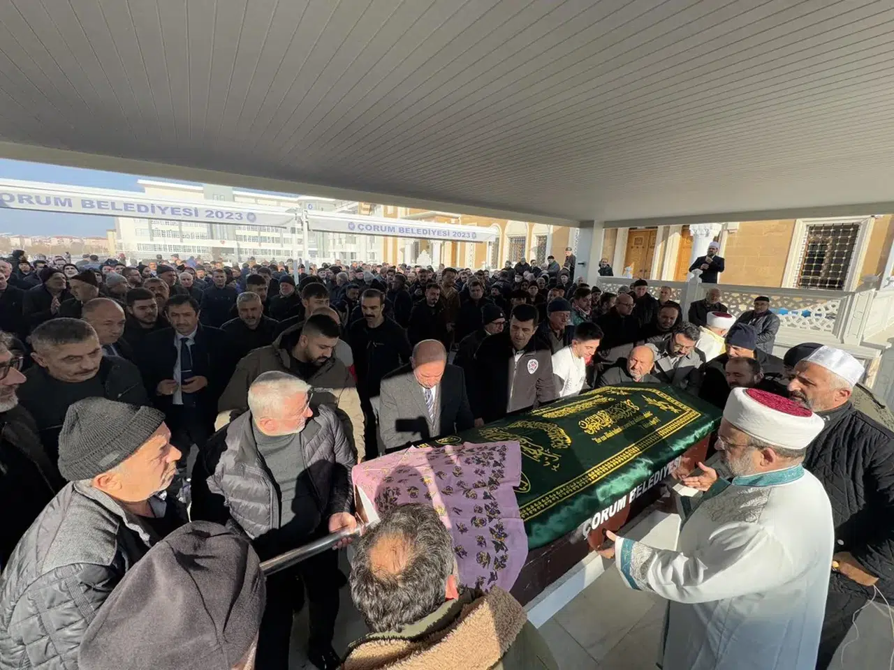 Nuran Emer Toprağa Verildi