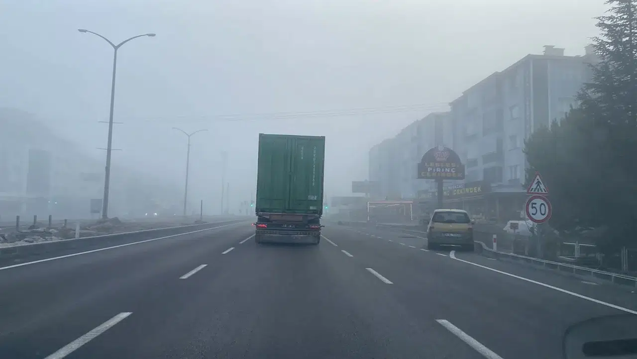 Osmancık’ta Sis Hayatı Olumsuz Etkiledi