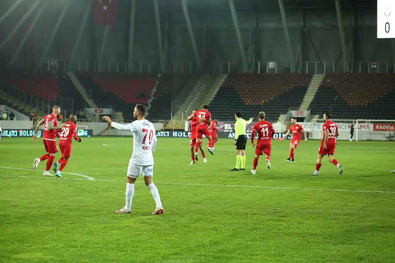 Tunahan Ergül’den İlk Gol