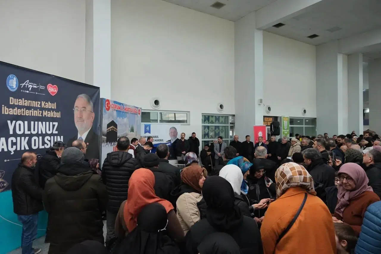 Umre Kafilesi Kutsal Topraklara Uğurlandı