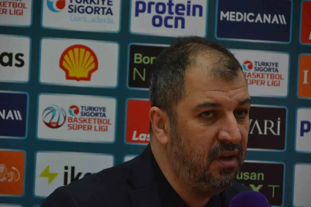 Aliağa Petkimspor, Bursaspor’u Geçerek Holon Maçına Odaklandı