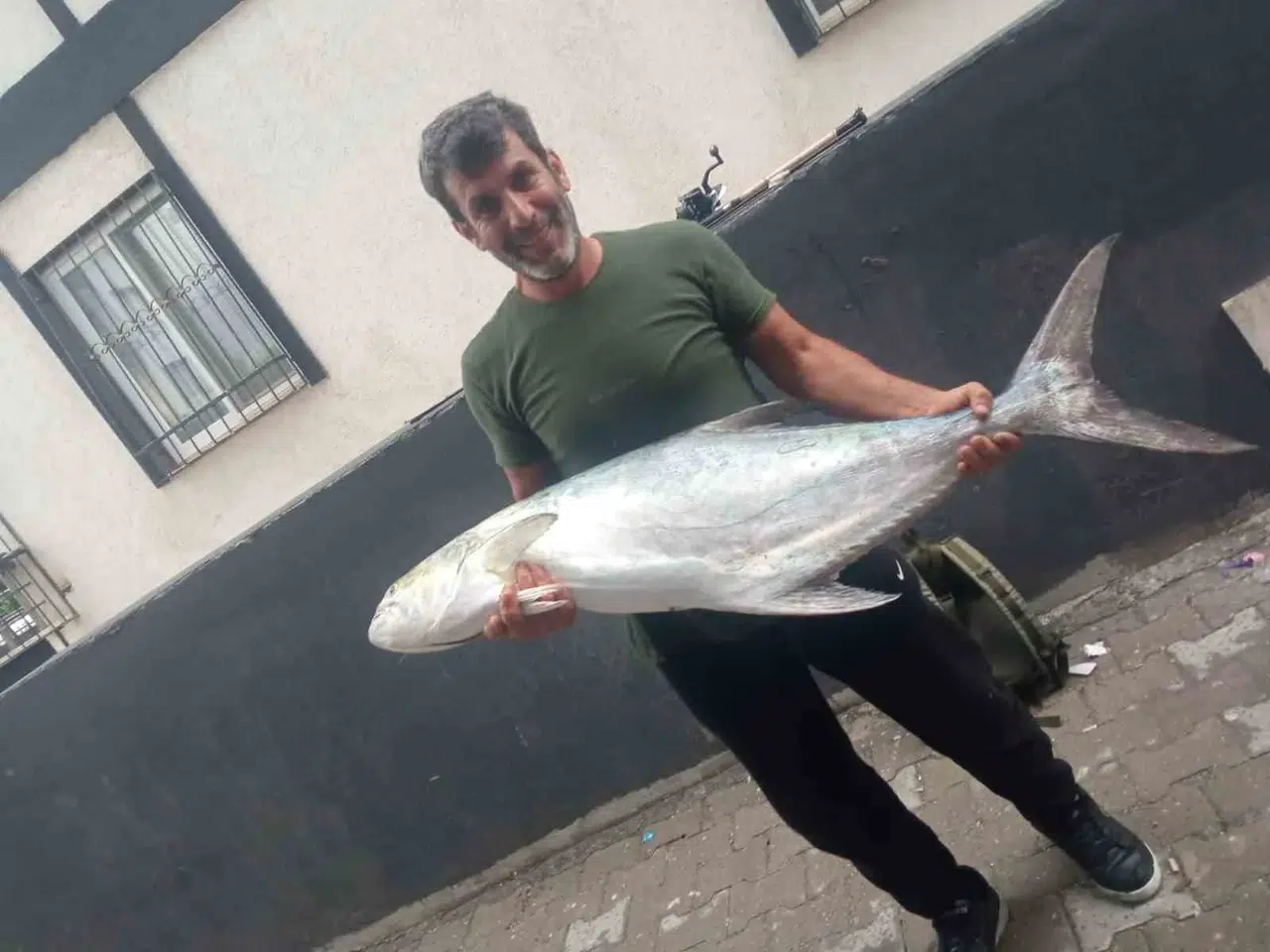 Amatör Balıkçının 30 Kiloluk Balık Heyecanı 13 Bin TL’lik Telefona Mal Oldu