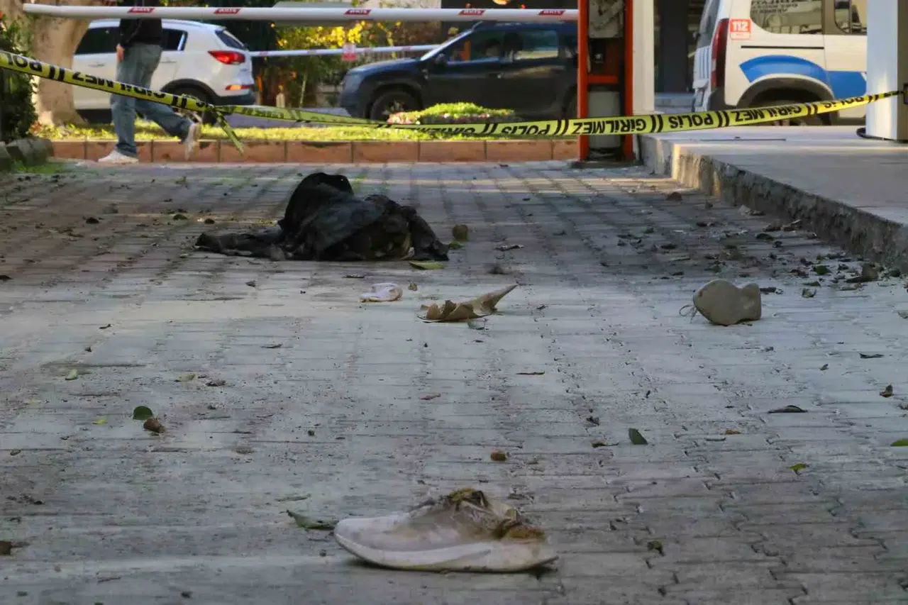 Antalya’da Eski Eş Faciası: 20 Gün Evvel Boşandığı Karısını Üzerine Akaryakıt Dökerek Yaktı