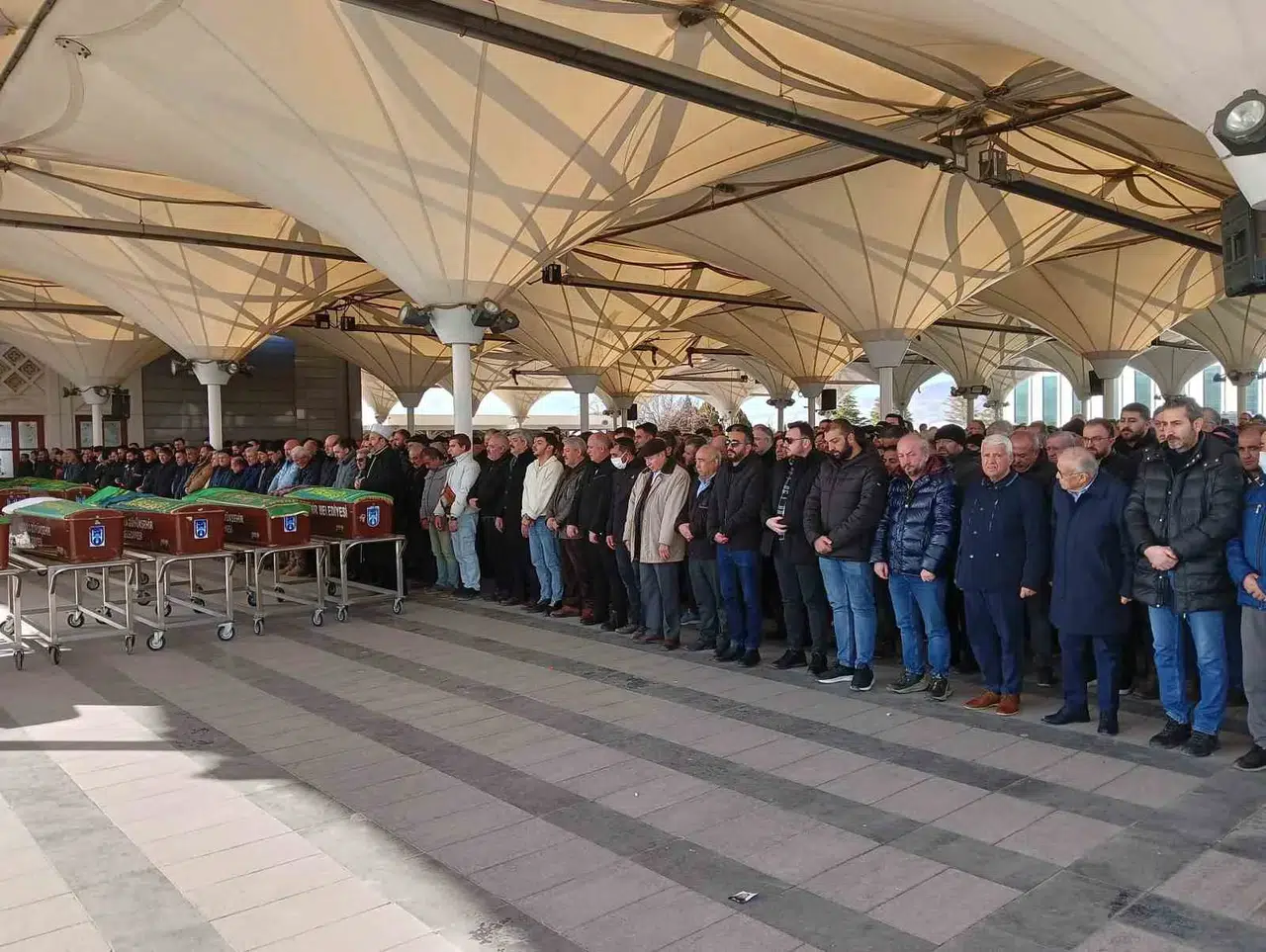 Araba Çarpması Sonucu Vefat Eden Motokurye Son Seyahatine Uğurlandı