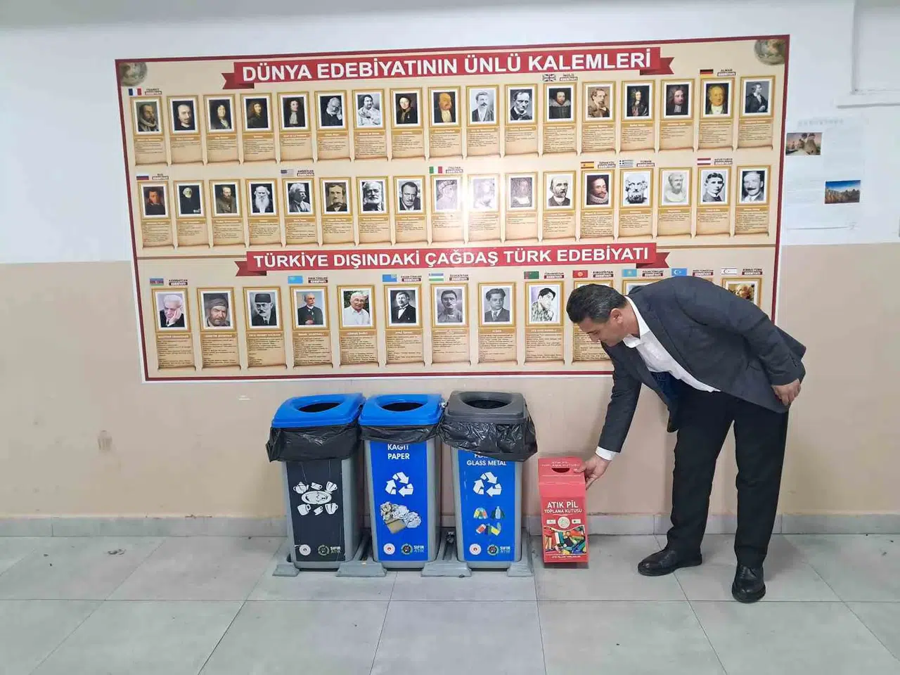 Atık Pili Topla, Hediyeyi Kap