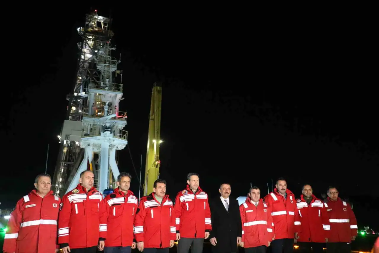 Bakan Bayraktar: "2025 Yılının Birinci Çeyreğinde Doğalgaz Üretimini 9 Milyon Metreküpün Üzerine Çıkarmayı Hedefliyoruz"