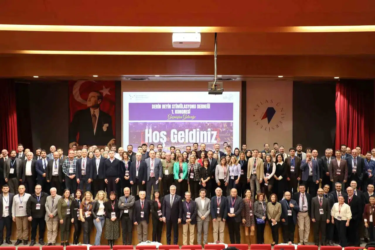 Beyin Pili Ameliyatlarının Öncüsünden Türkiye’deki Beyin Cerrahlarına Övgü