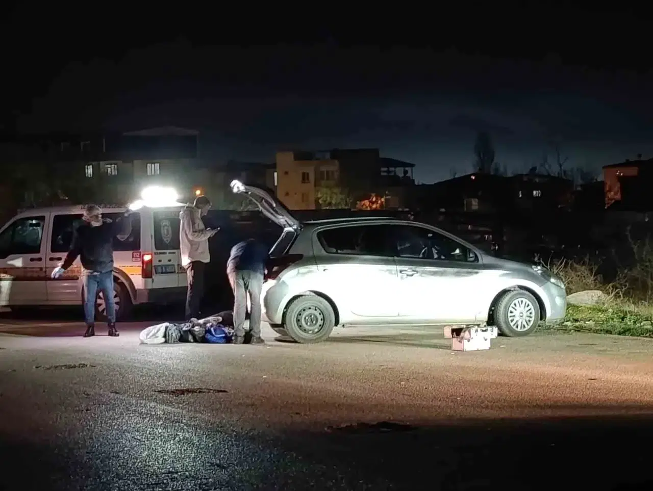 Bursa’da Araç İçerisinde Başından Vurulmuş Bayan Bulundu