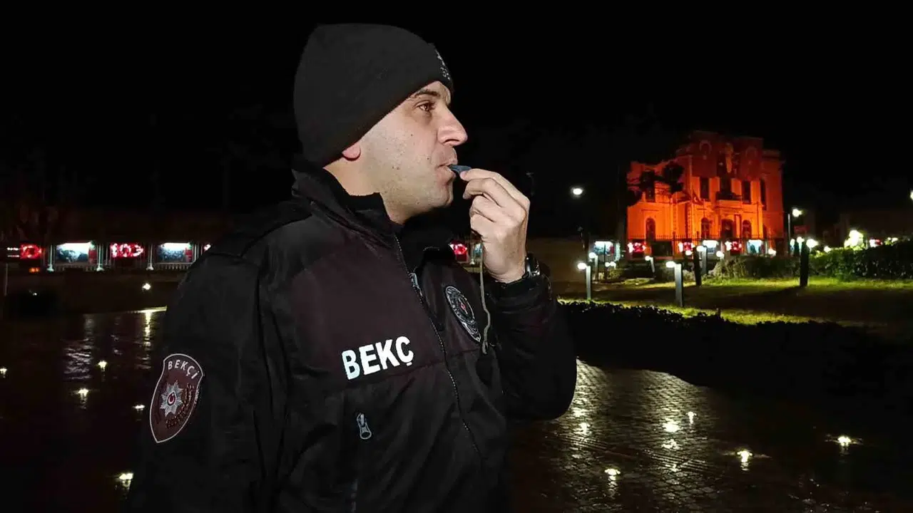 Edirne’de "Gece Kartalları" Issız Sokakların Sesi Oluyor