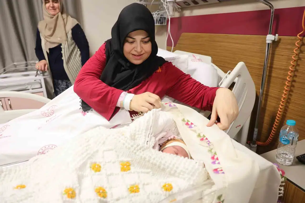 Elazığ’da Yeni Yılın Birinci Saatlerinde 6 Bebek Dünyaya Geldi