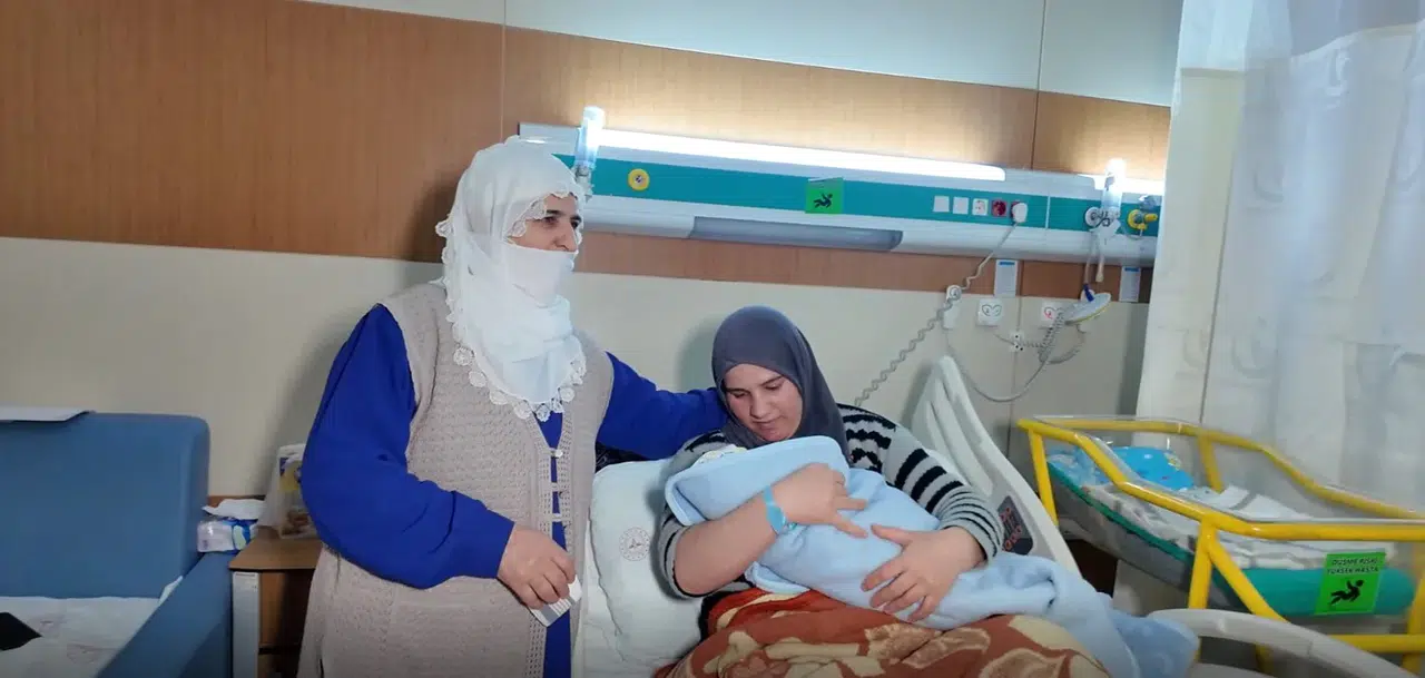 Erciş’te 2025’in Birinci Bebeği Halil İbrahim Oldu