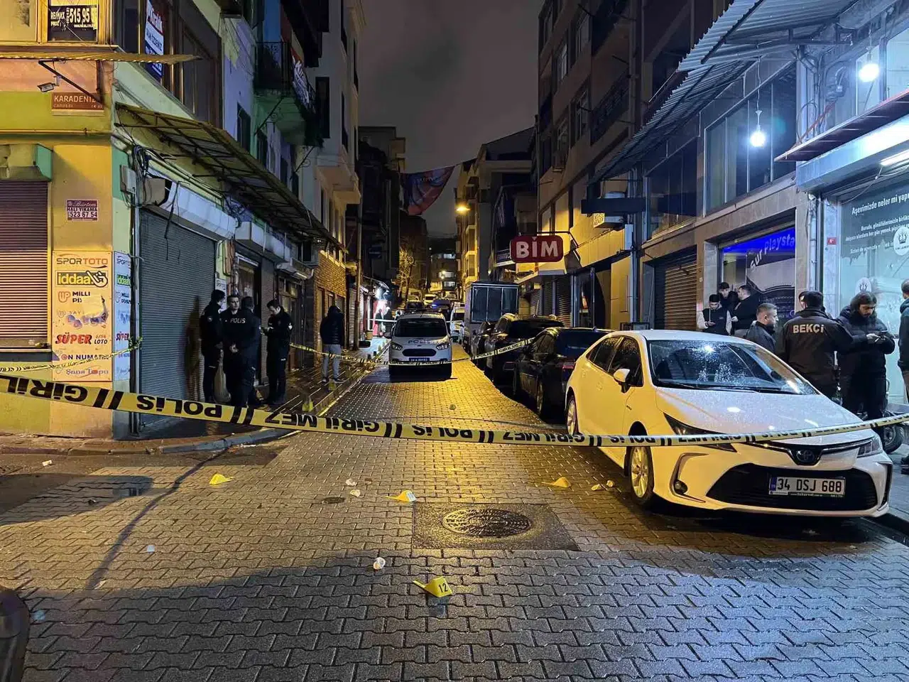 Fatih’te Çamaşırhaneye Silahlı Atak: 2 Yaralı