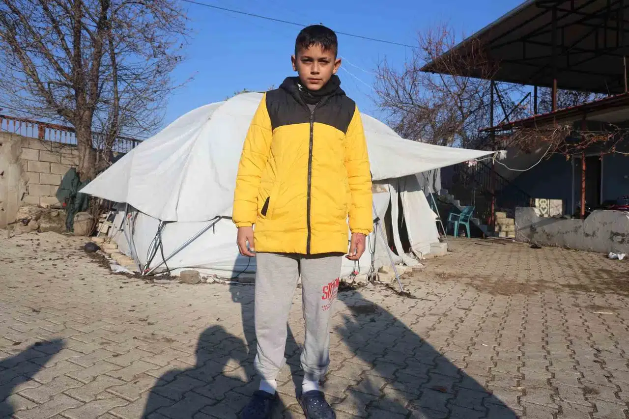 Kuduz Köpeğin Saldırdığı Çocuk: "Beni Isırmayacağını Düşünmüştüm Fakat Apansız Saldırdı ve Isırdı"