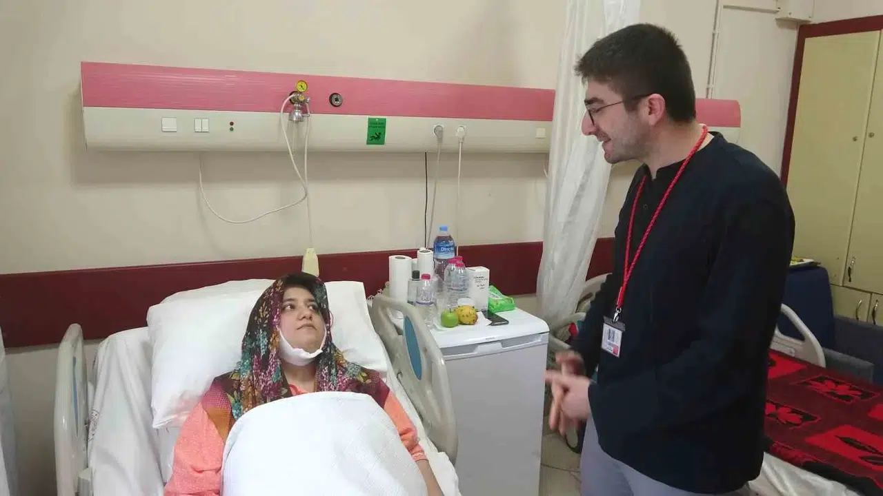 Kütahya’da Birinci Biyonik Kulak Ameliyatı Muvaffakiyetle Gerçekleşti