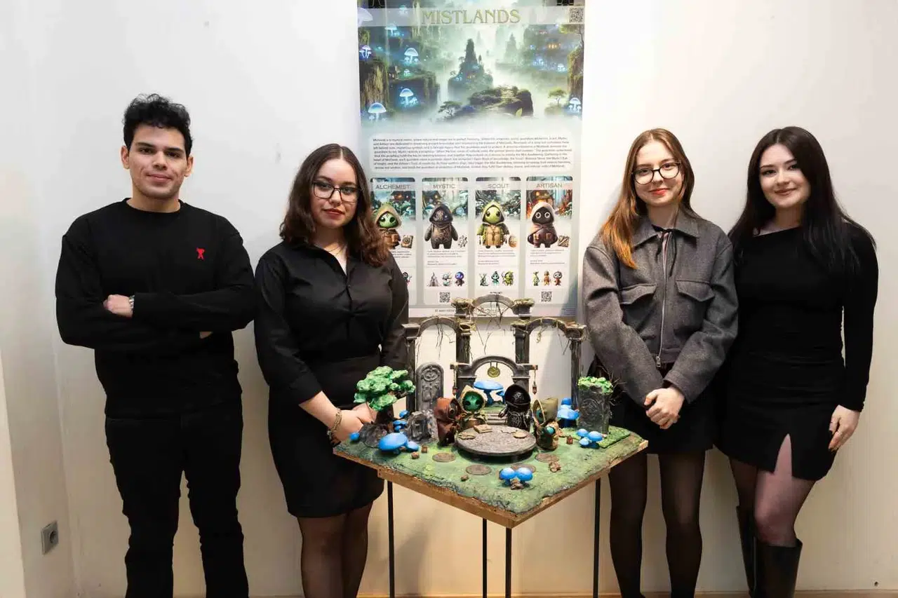 Öğrencilerden Yapay Zeka Takviyeli Fantastik Oyuncaklar