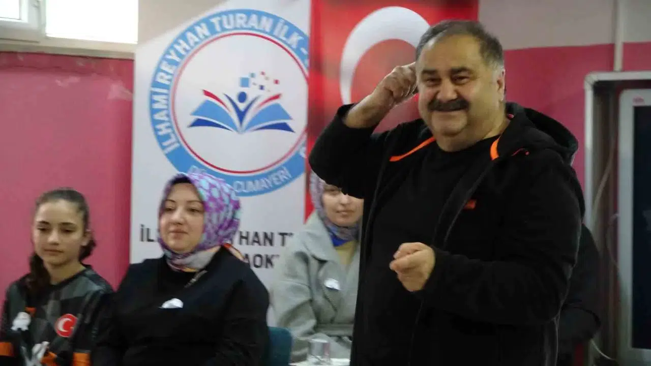 Öğrencilere Okul İdaresinden Unutamayacakları Sürpriz
