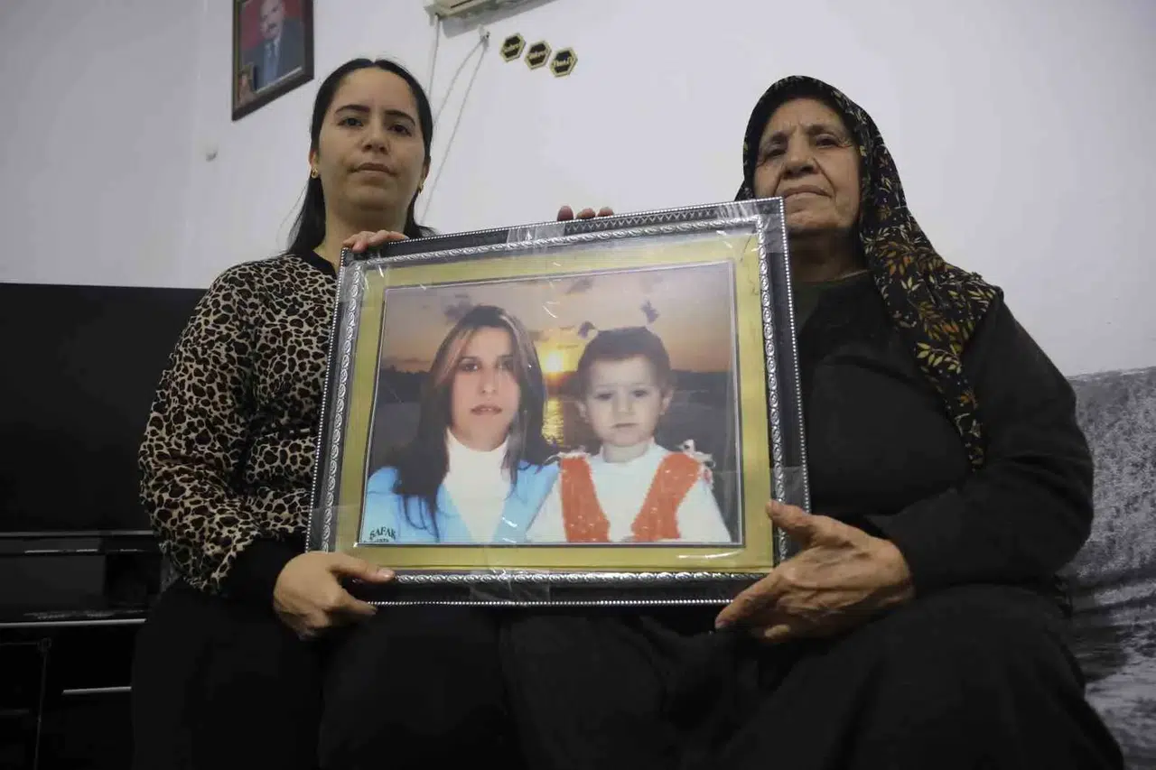 Reyhanlı Patlamasında Evladını ve Kardeşini Kaybeden Anne: "Katil Esad’ın Ülkesini Terk Edip Kaçıp Gitmesiyle Bu Hatalıların Saklanacak Yerleri Kalmamıştır"