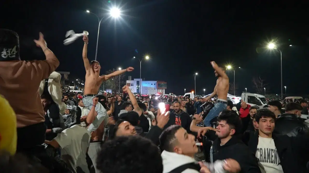 Samsun’da Yüzlerce Vatandaş Yeni Yılı Coşkuyla Kutladı