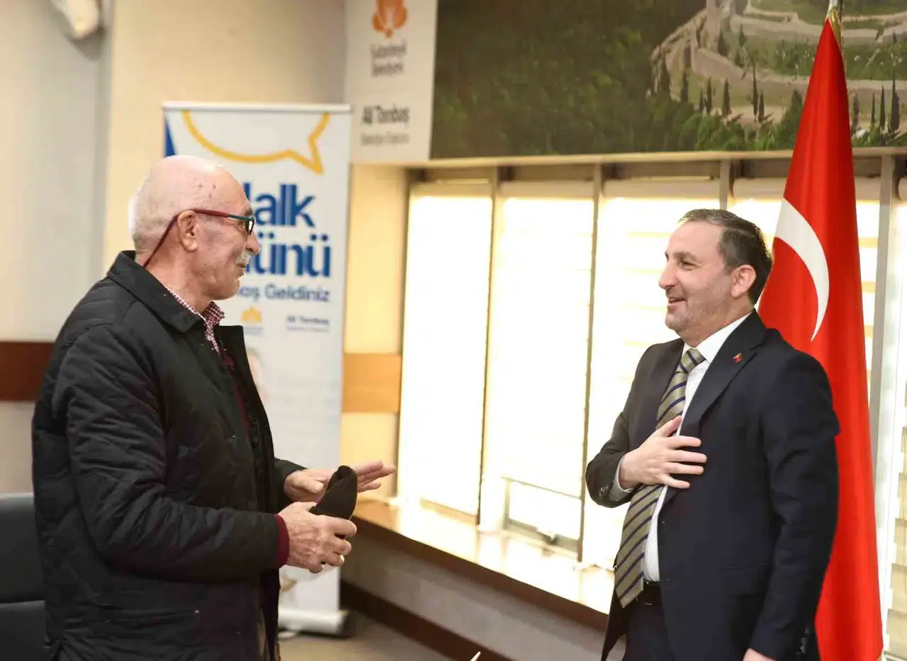 Sultanbeyli Belediye Lider Ali Tombaş’ın Halk Günü’ne Ağır İlgi