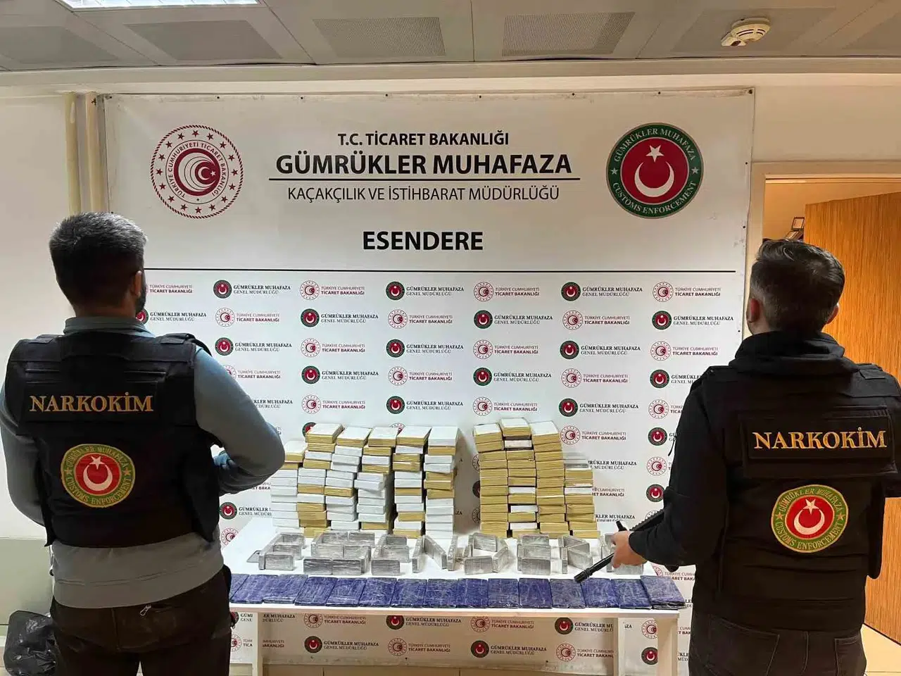 Ticaret Bakanlığı Gümrükler Muhafaza Ekipleri 227 Milyon TL’lik Uyuşturucu Yakaladı