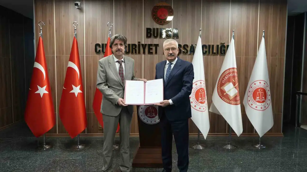 Üniversiteler Mahkumlara Emanet